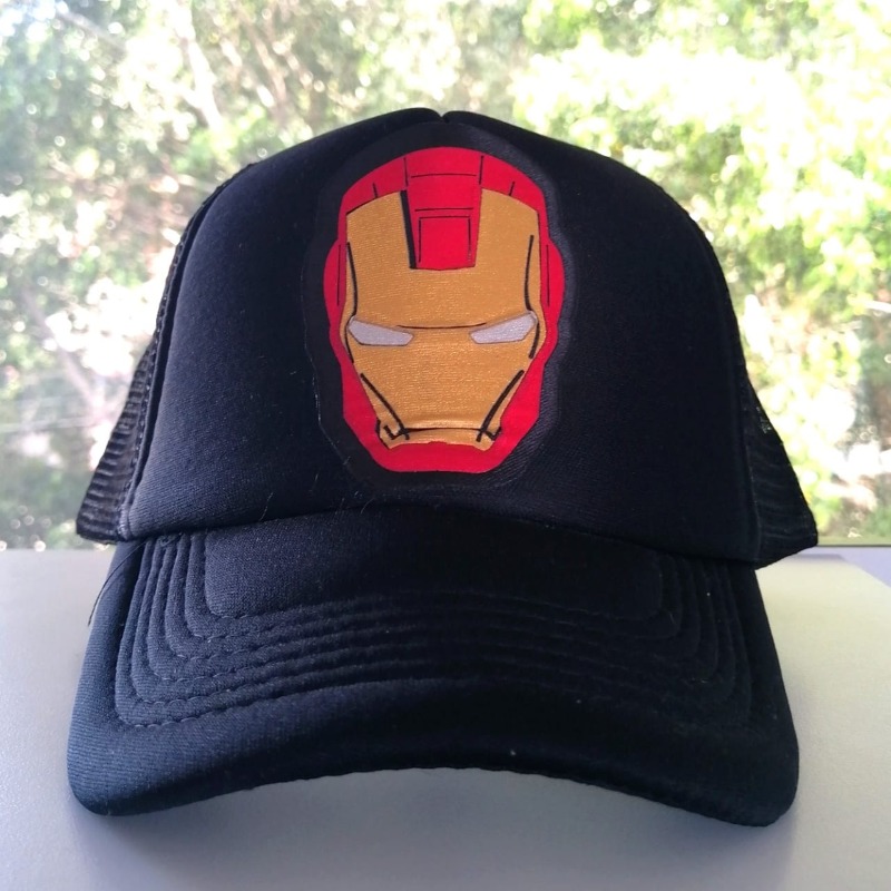 GORRA KIDS IRON MAN NEGRA